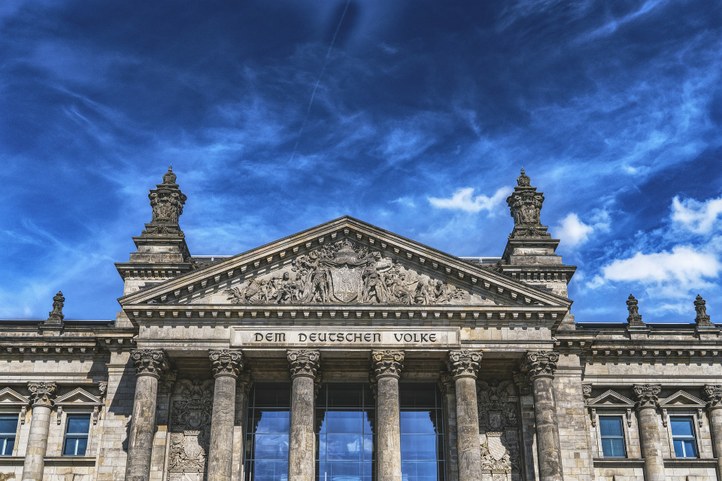 bundestag-2463257_1920.jpg