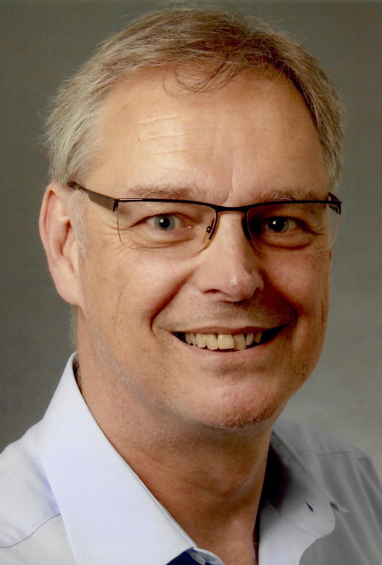 Prof. Dr. Bernhard Neumärker